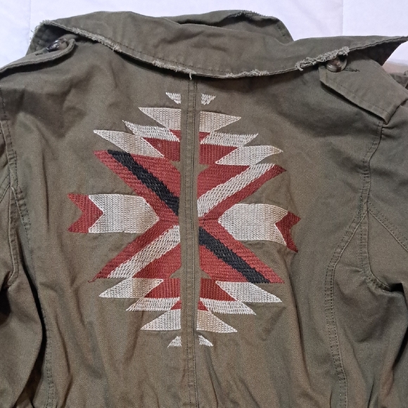 Blu Pepper Jacket - Picture 2 of 11